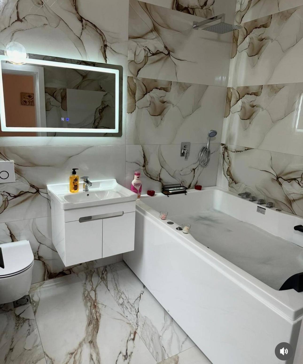 Qyteza Guest House & Camping ชโคเดอร์ ภายนอก รูปภาพ